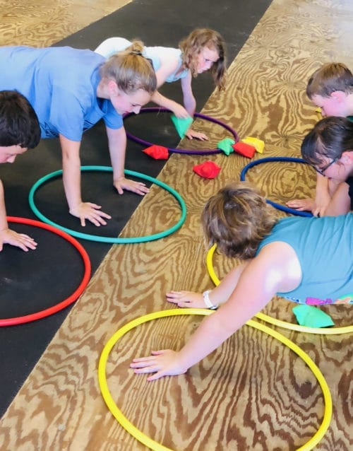 kids hula plank e1525804471414